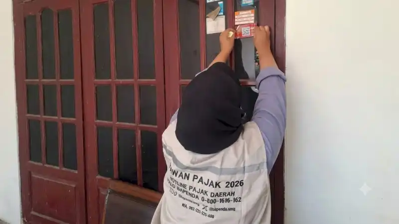 gamabr-pemkot-semarang-terapkan-qr-code-untuk-pembayaran-dan-pemutakhiran-data-pajak-daerah