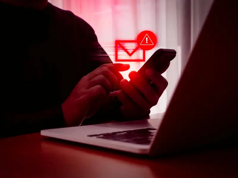 gamabr-menjelang-lebaran-waspadai-penipuan-mengatasnamakan-bea-cukai